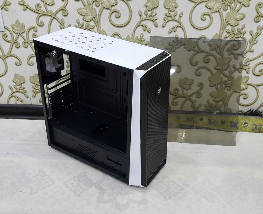 2E Gaming пустой корпус