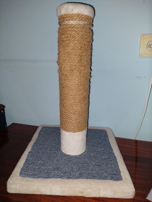 Когтеточка (когтечесалка)