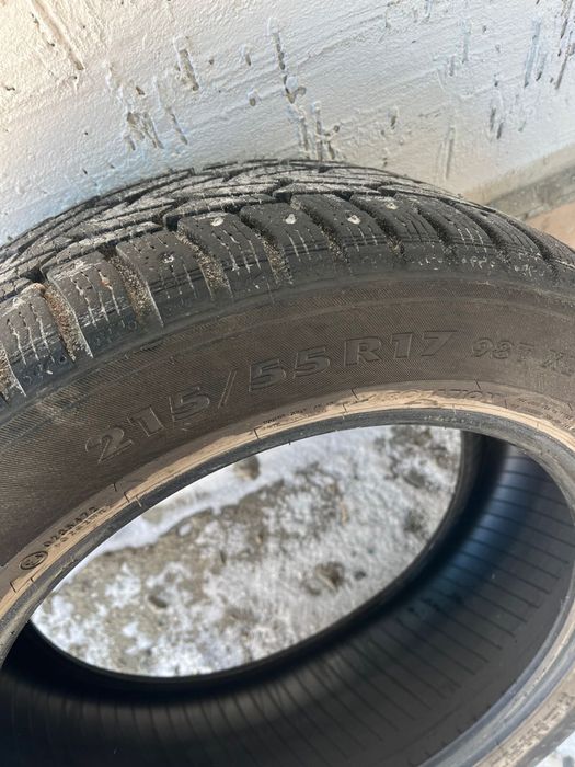 Продам шины в отличном состояний