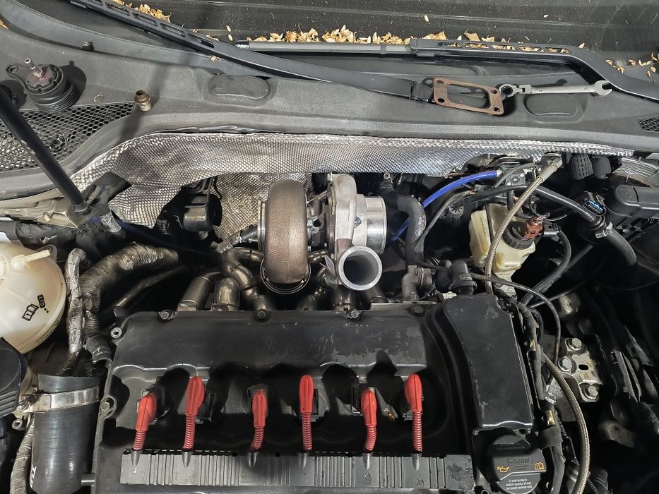 Изпускателен колектор за r32
