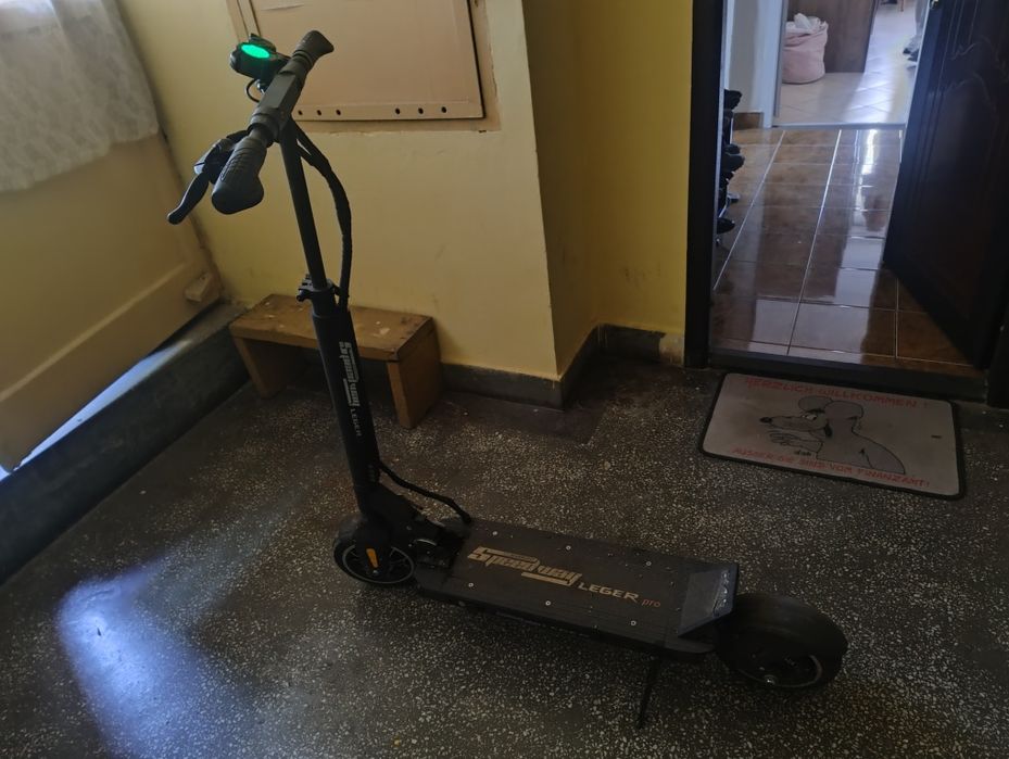 Trotineta Speedway Leger Pro 1360 w(25,6 Ah)