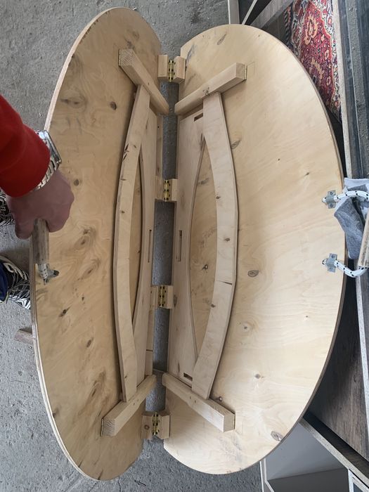 Раскладной круглый стол