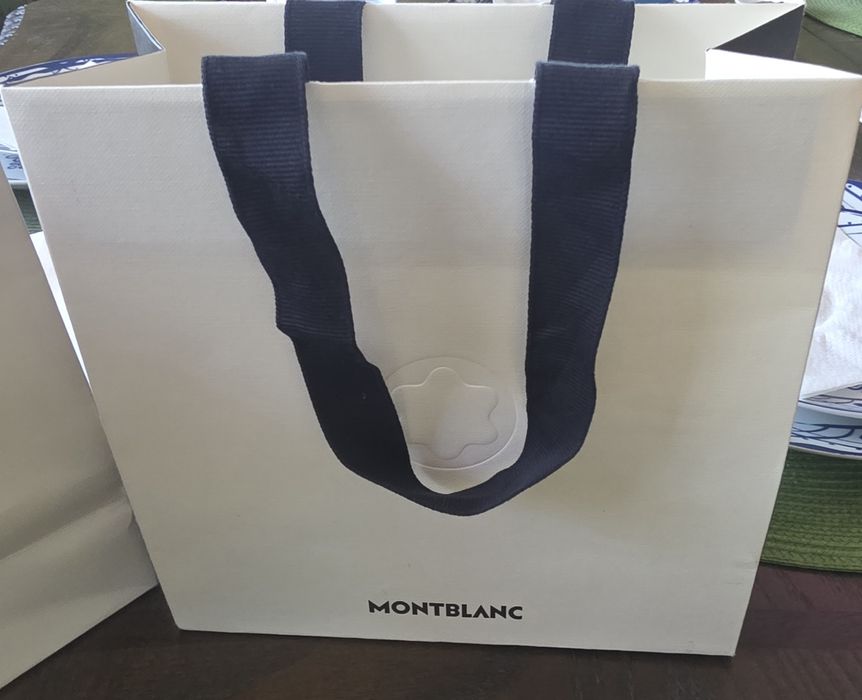 Stilou Montblanc nou