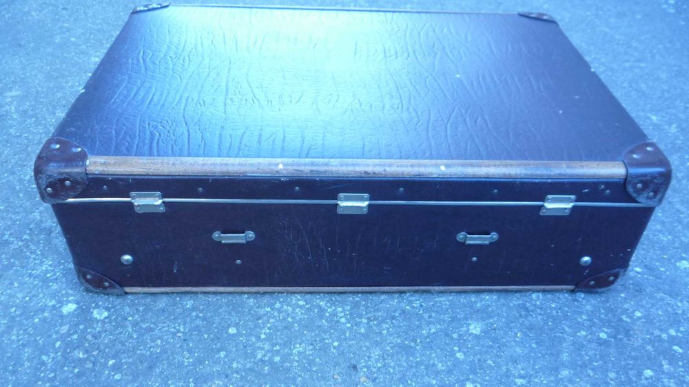 Стари куфари в добро състояние