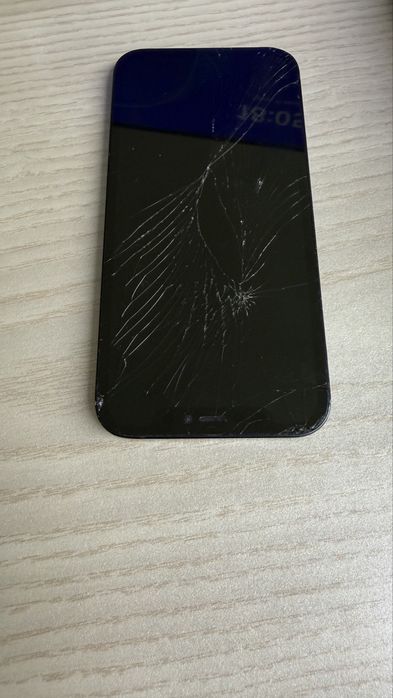 Iphone 12 б/у 128 гб