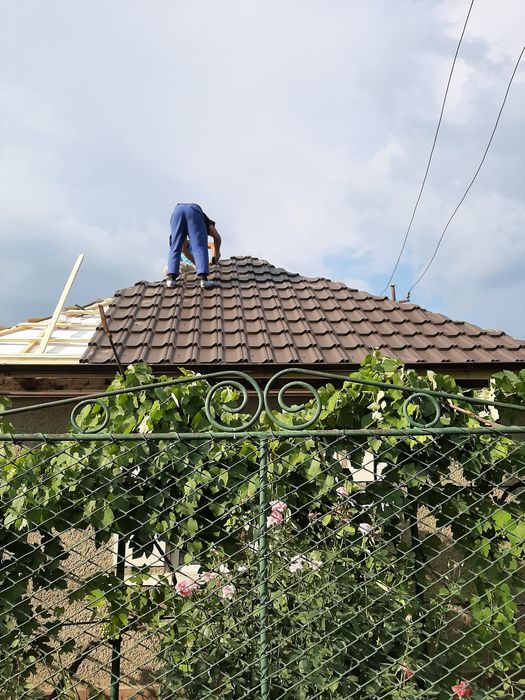 Servici de acoperisuri si reparati
