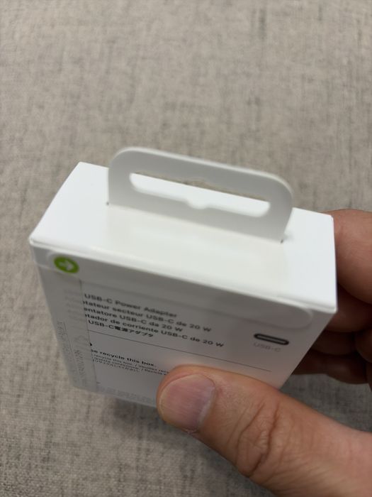 Incarcator retea Apple USB-C Power Adapter 20W, NOU, ORIGINAL !