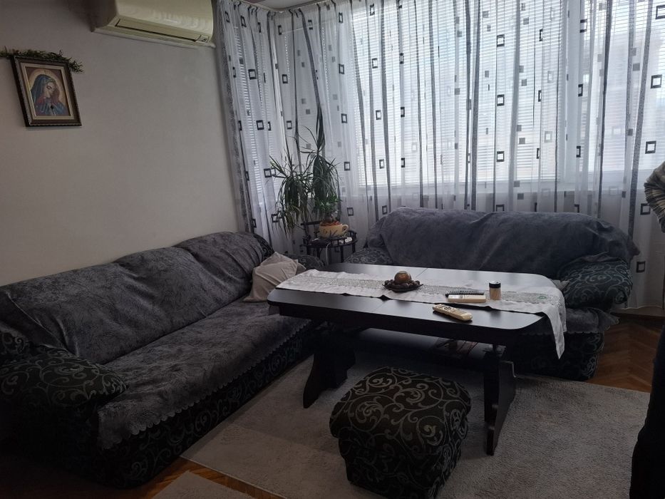 Продава се Четиристаен апартамент в Казанлък - 82 кв.м за 1282 €/кв.м - Снимка #1