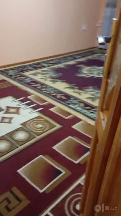 Арендага 1 хоналик 5 этаж Вокзалда жойлашган.Агентство