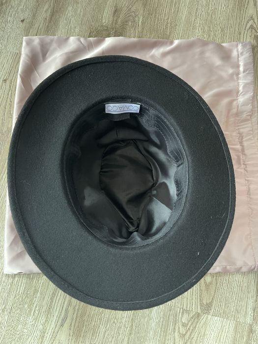 Дамска шапка COMA.CO