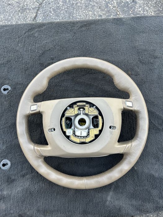 Волан БМВ Е65 за боя 7 серия