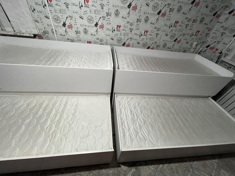 Кровать двухярусная