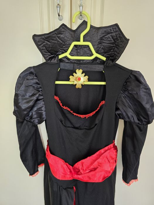 Детски костюми за поводи