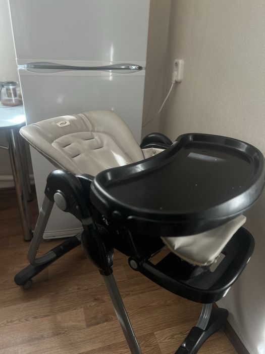 Продам стульчик для кормления
