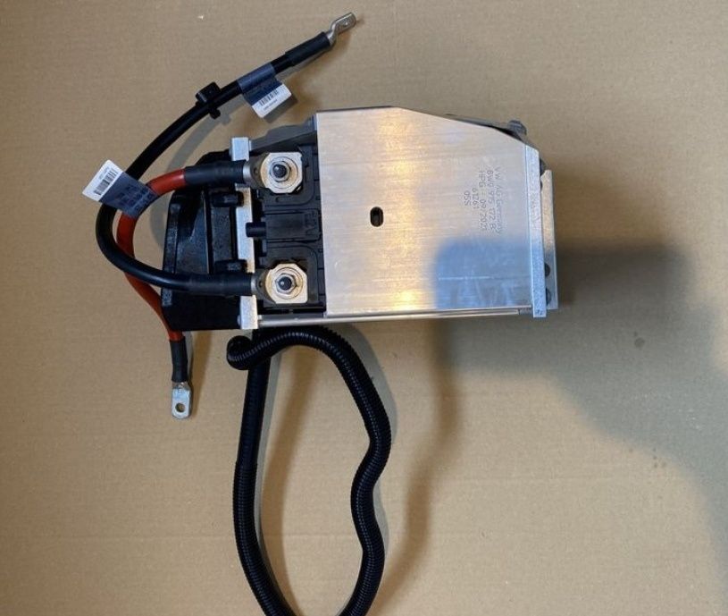 Modul control stabilizator baterie Audi A5 F5/Audi A4 B9 cod 8w0915172