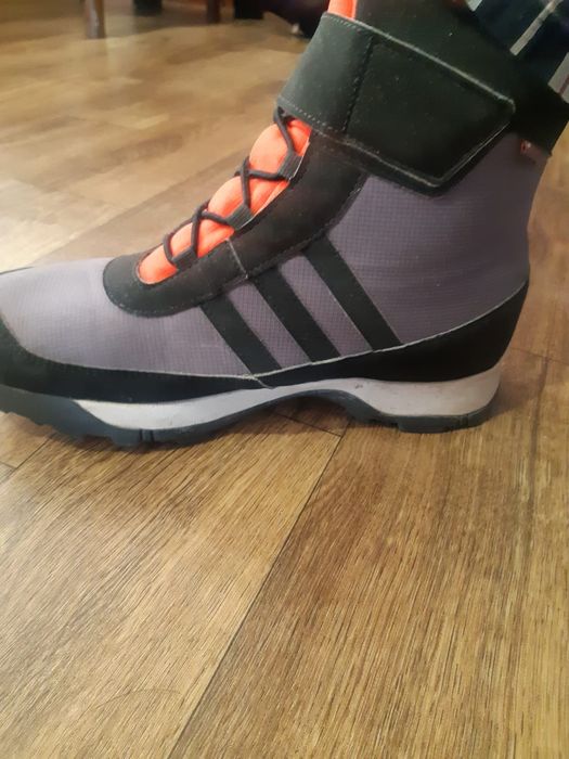 Кроссовки подростковые адидас