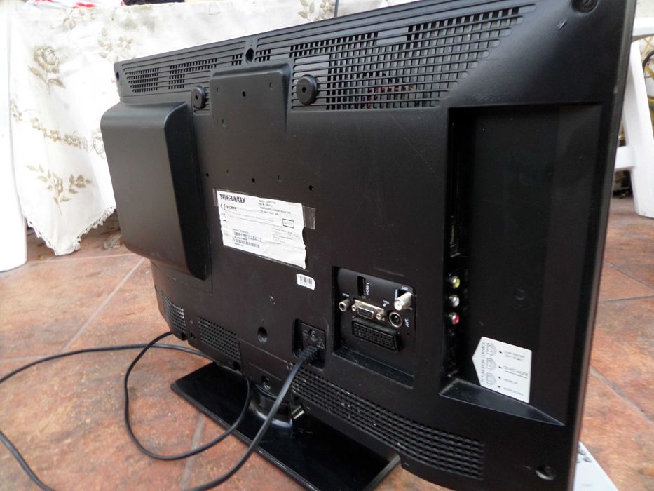 Tv led cu Dvd Telefunken 60cm, telecomanda, perfecta stare functionare