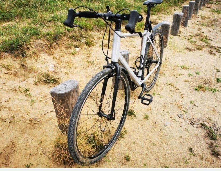 Vand bicicleta Triban 100, cadru XL stare f buna