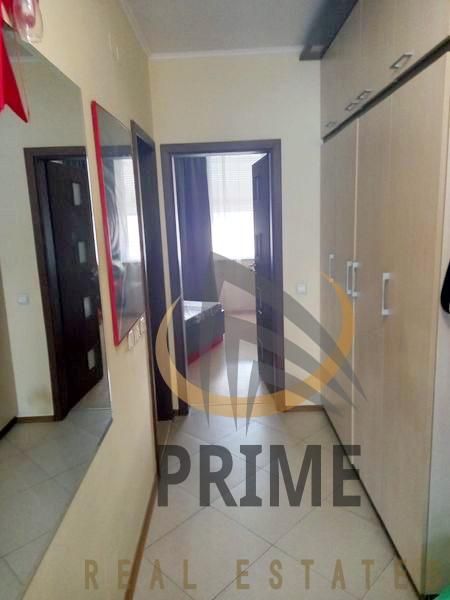 Дава се под наем Двустаен апартамент в Бургас, Славейков - 100 кв.м за 510 € - Снимка #6