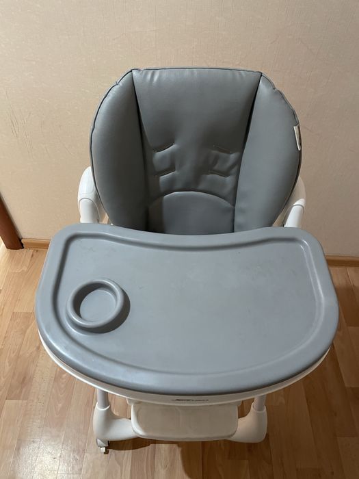 Продам стул для кормления