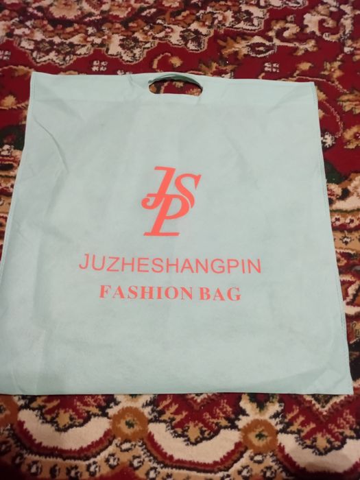 Новая брендовая сумка