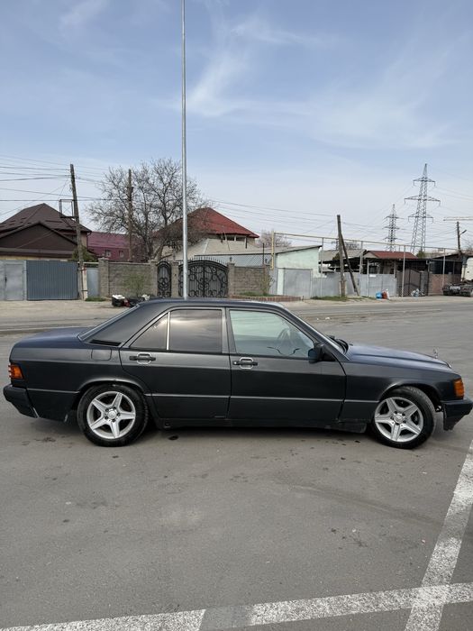 Mercedes Benz 190
