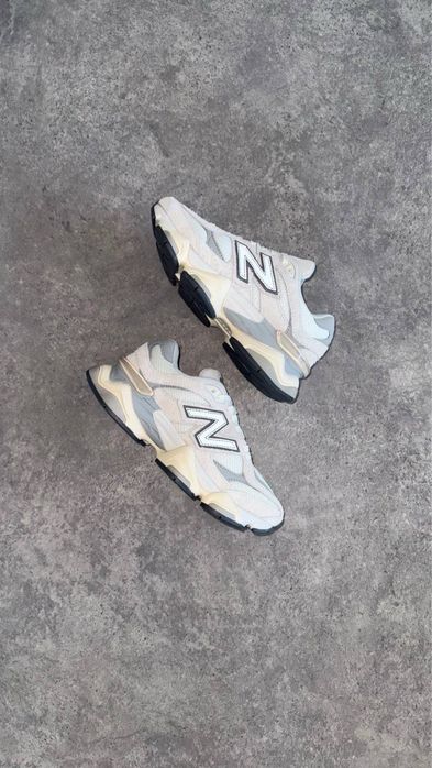 New Balance 9060 MOONBEAM Sea Salt