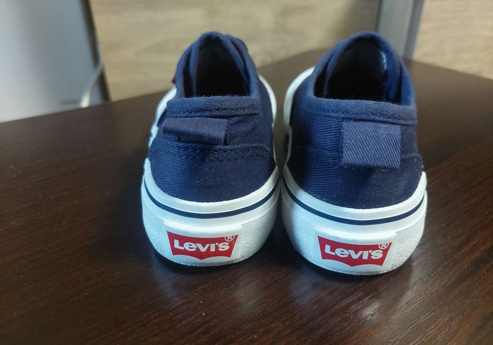 Детски обувки LEVIS