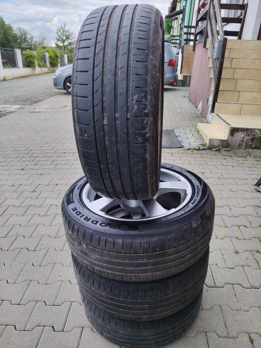 Vand set roti de vara 225/50/R17!