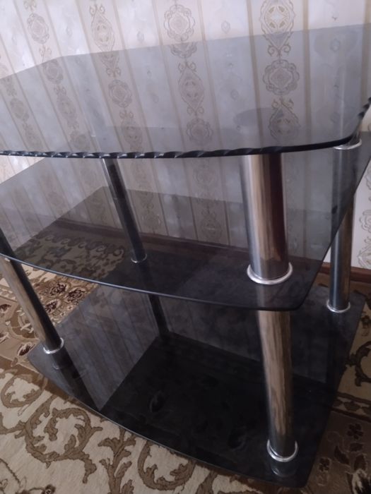 Подставка для гостиной