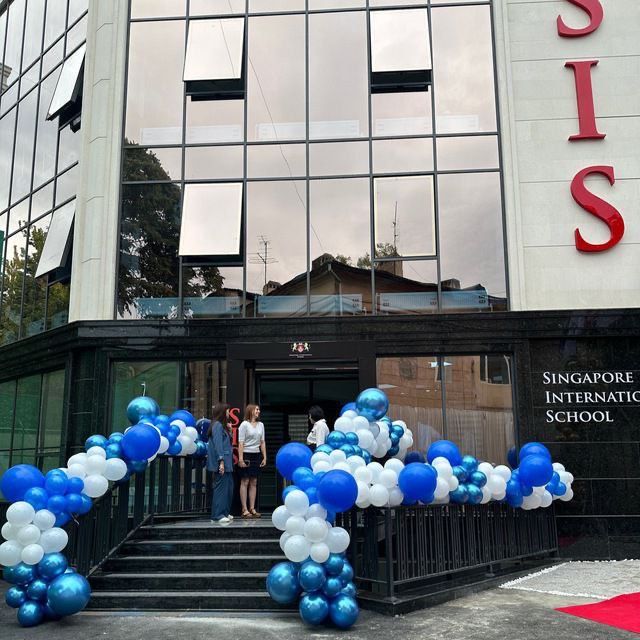 Bomba SKIDKA Оформление шарами услуга по оформлению шарами 24/7