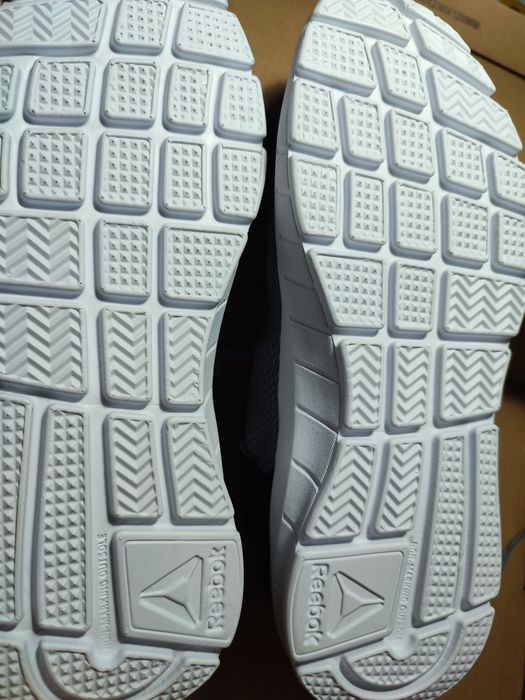 Reebok маратонки