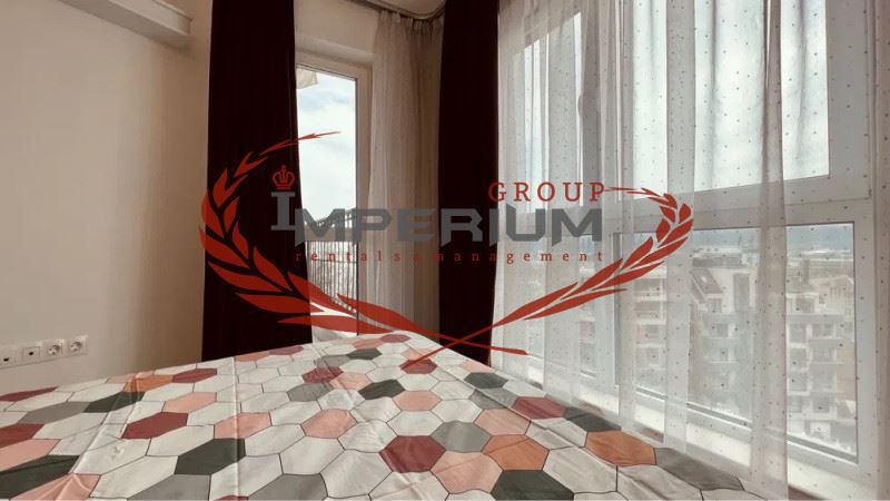 Дава се под наем Двустаен апартамент в Варна, Център - 80 кв.м за 714 € - Снимка #5