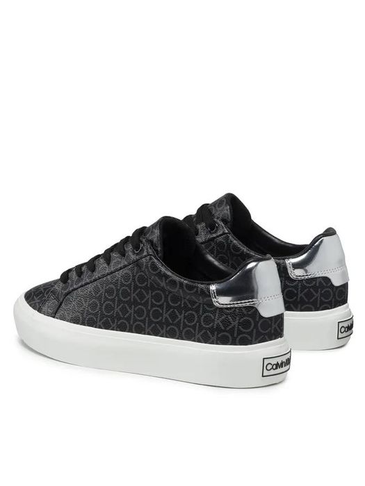 Обувки на Calvin Klein