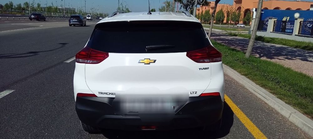 Chevrolet Tracker 2025 — 3