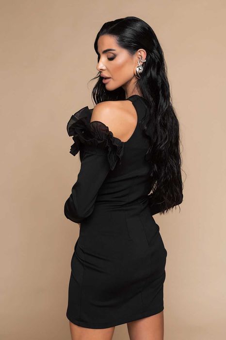 Нова рокля на Nikolecollection