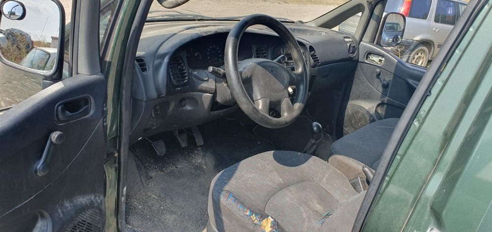 Хюндай Х1 2.5д на части Hyundai H1 2.5d na chasti