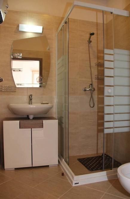 Дава се под наем Едностаен апартамент в Бургас, Зорница - 38 кв.м за 408 € - Снимка #5