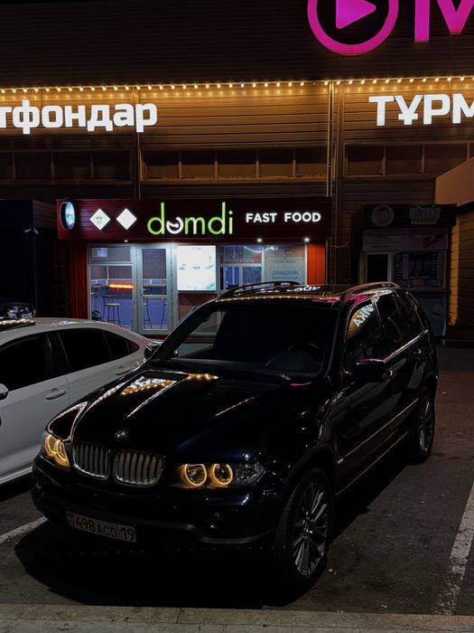 Продам BMW X5 E53