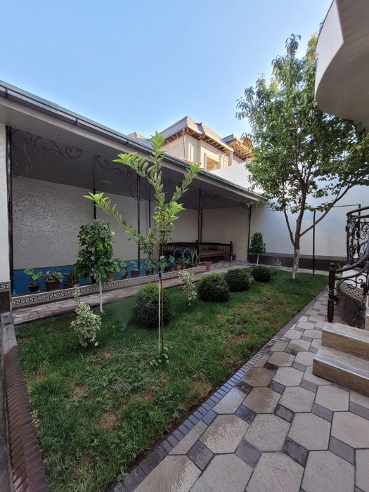 Бодомзор, Гиждувон 3,2 сотки 8 комнат