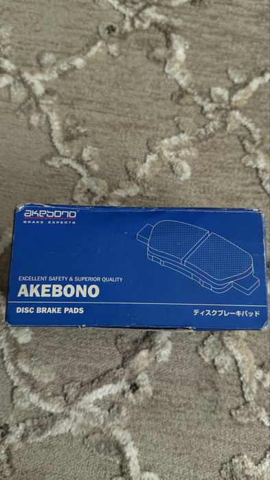 Новые колодки Akebono