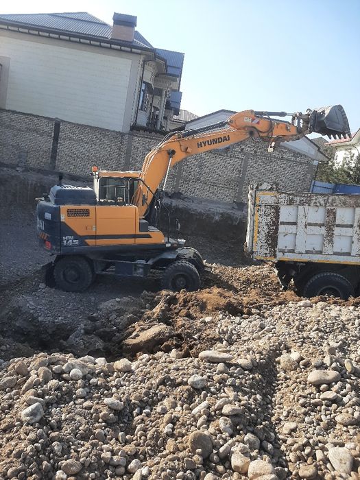 сыллка: Spestexnostroy.uz    Услуга +Аренда. Спецтехники всех видов.эк