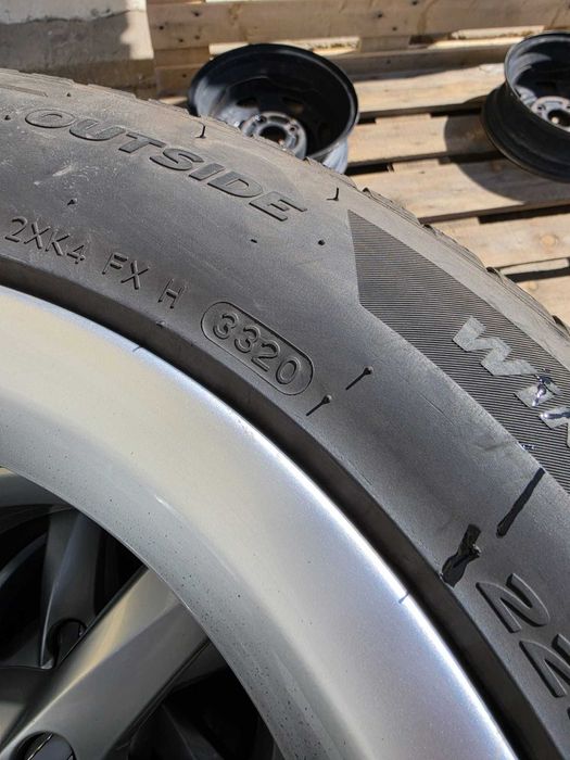225 55 16 Гуми зимни  Hankook Дот 3320