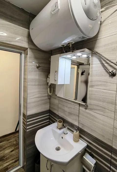 Дава се под наем Двустаен апартамент в Пловдив, Център - 55 кв.м за 400 € - Снимка #8