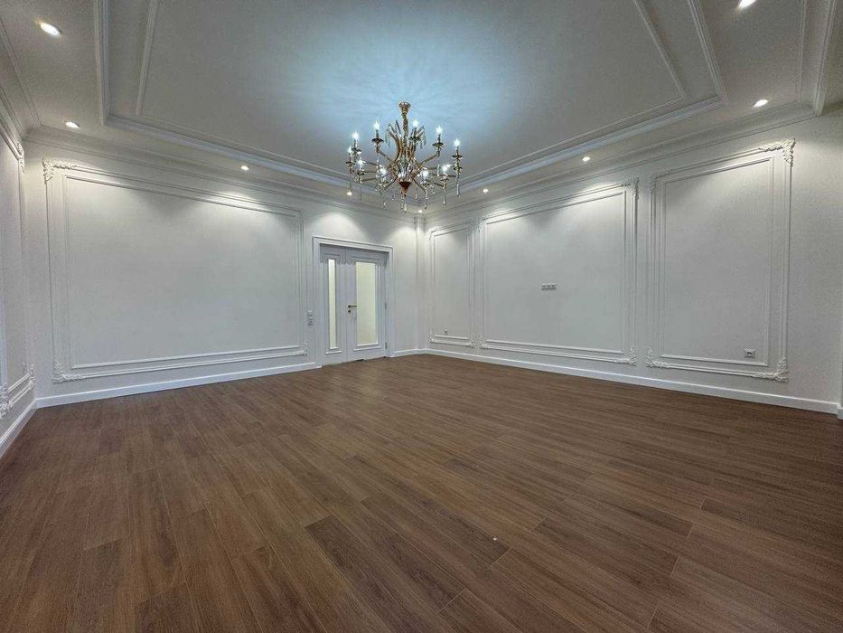 3-комн. квартира 105 м², ул. Чехова, 3/10/10, новый евроремонт