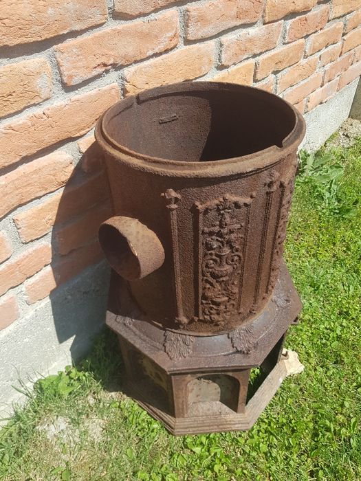 Vand soba fontă veche