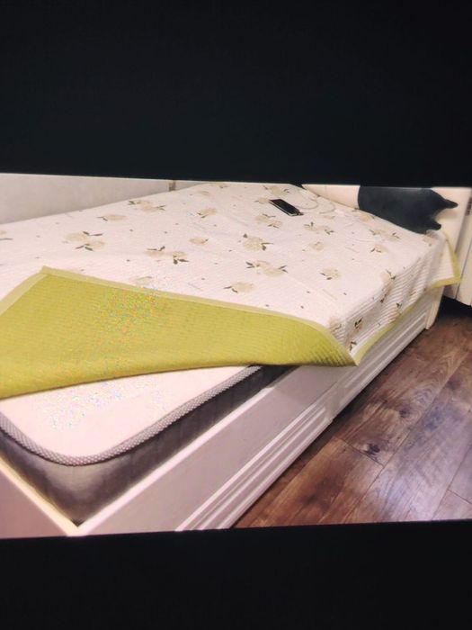 Кровати продам 2шт