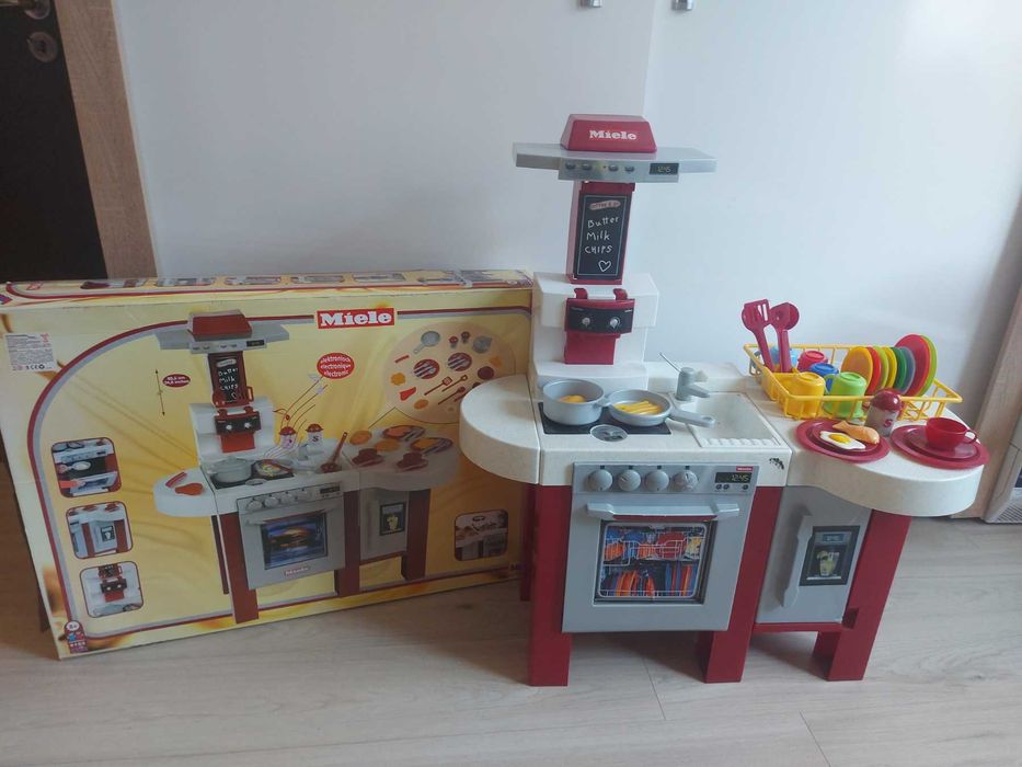 Детска Кухня KLEIN Miele "Deluxe"