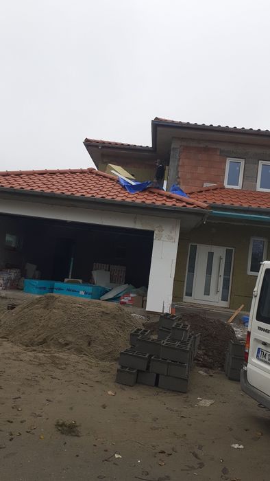 Firma de construcție executam toate felurile de lucrări