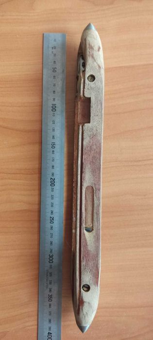 Челнок ткацкий, берда, ткачество